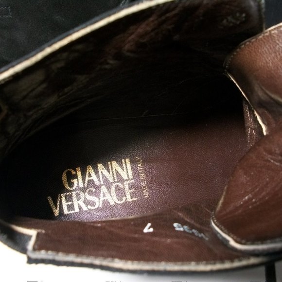 GIANNI VERSACE 1535 BLACK ITALIAN SUEDE MEN\'S ANKLE BOOTS 7M $370 NWT